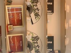 -霸王茶姬(五一路店)
