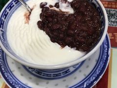 -赵记传承特色牛奶甜品(泉城广场店)