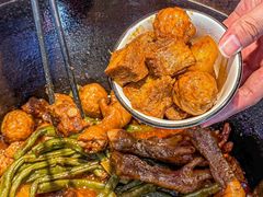 -山河屯铁锅炖·非遗东北菜(南山店)