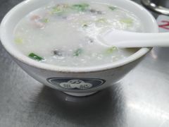 皮蛋瘦肉粥-银记肠粉店(北京路店)