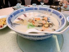 极品鱼头皇-山外山·林语花园餐厅