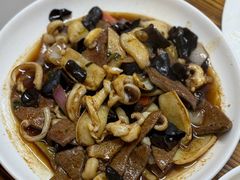 猪肝炒目鱼-柠静私家菜(石板巷店)