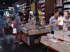 -西西弗书店&矢量咖啡(万象城店)