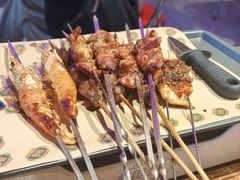 -蚝堡海鲜·威海菜·海肠捞饭·烧烤·亚洲吃蚝公司(幸福门店)