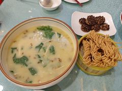 -鹊华居·地道鲁菜·海鲜·融合味(大明湖店)