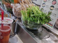 -百品聚旋转火锅(万德庄店)