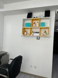 -LILI·HAIR SALON理理造型