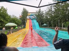 -欢乐水魔方水世界