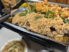 -宏兴烤鱼山庄(宣恩总店)