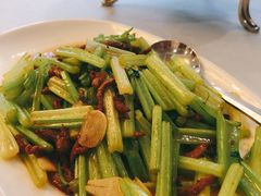 芹菜炒羊肉-新疆兵团食府清真(马连道店)