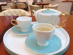 -燕庭·纯燕窝·甜品下午茶(南京西路店)