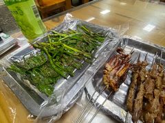 -亨利烧烤(理想山店)