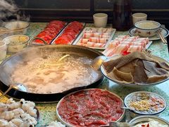 -鸿姐老火锅(疁城新天地店)