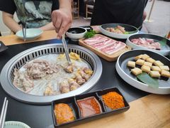 -犟牛家·榴莲烤肉(五棵松店)