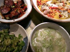 -洞庭土菜小炒馆(易发广场店)