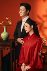 -喜爱高定婚纱摄影