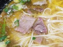 -杨记清芳牛肉拉面(宝龙广场店)
