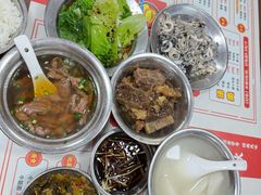 -阿秋牛排(湖心街店)