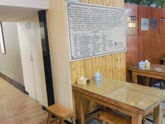-陇上全荟兰州传统牛肉面(延吉路店)