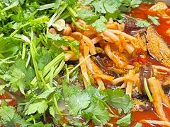 -在巷子里的烤肉店·螺蛳粉烤鱼·牛蛙(和美城店)