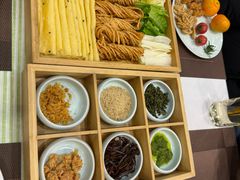 -鹊华居·地道鲁菜·海鲜·融合味(大明湖店)