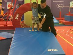 -小小运动馆(浦江店)