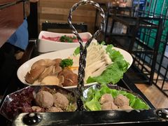 鲜牛肉丸-左庭右院鲜牛肉火锅(南通CBD大有境店)