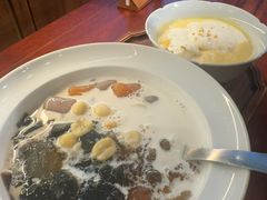 -RUXU入续糖水铺与包(卓悦中心店)