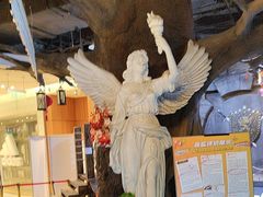 -暴风岛沉浸式体验馆(百联世纪店)