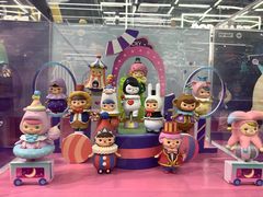 -泡泡玛特POPMART(侨福芳草地店)