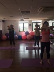 -爱尔乐美孕产瑜伽·普拉提