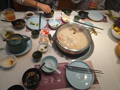 -洪氏嗨捞·猪肚鸡火锅(阳光天地店)