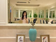 -麓湖国际水疗