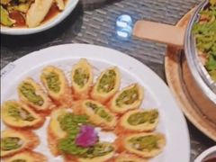 -老街坊美食汇(玉兰大街店)