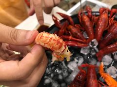-虾弄弄海派小龙虾·牛羊蝎子火锅