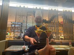-亚马逊蒸汽活海鲜自助(LCM置汇旭辉广场店)