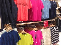 -优衣库(红谷滩万达店)