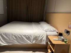 -初禾Film·Apartment(深圳福田岗厦地铁站店)