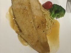 -绿茵阁(体育西分店)