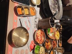 -草家酱蟹炭火烤肉店(珲春南路一店)