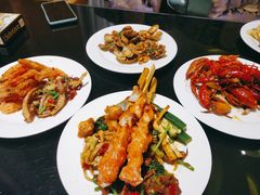 -碧涛阁·泡泡海洋·汤泉洗浴(王府花园店)