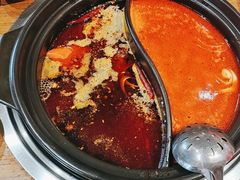 -牛小嫩串串火锅(老国贸总店)