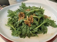 核桃仁茼蒿菜-老正兴菜馆(福州路店)