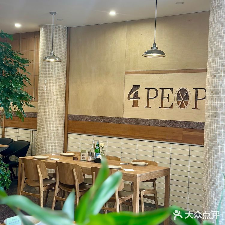 T骨牛排还不错，不过建议早点去！！！