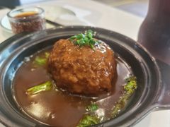 狮子头-巢香扣肉馆