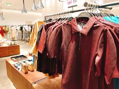 -URBAN REVIVO(西安Momopark店)