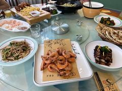 -松沪名灶·豆浆鱼头·新上海菜(飞航吾悦广场店)