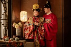 -雪中彩影婚纱摄影·微光艺术中心