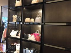 -COACH蔻驰(赛特奥特莱斯店)