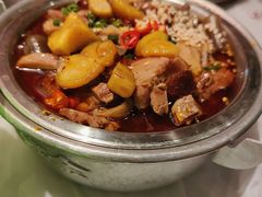 -大芊金重庆串串火锅(南京路店)
